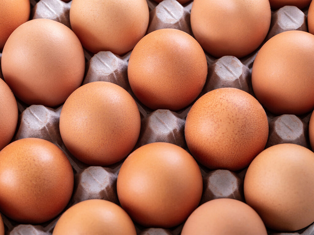 Slimme handling van rauwe eieren